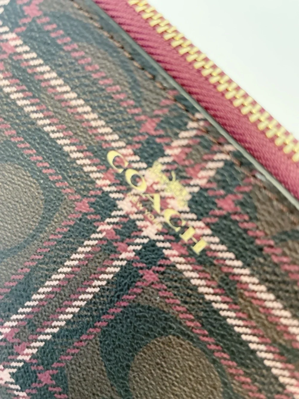 Coach Plaid Signature Cosmetic Bag Makeup Case Brown Pink NWOT - Picture 5 of 9